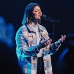 Download Laura Souguellis - O Melhor (2022) [Mp3 Gospel] via Torrent